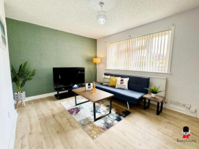 KozyGuru Spacious 3 BR 8ppl Hse 50% off Long stay